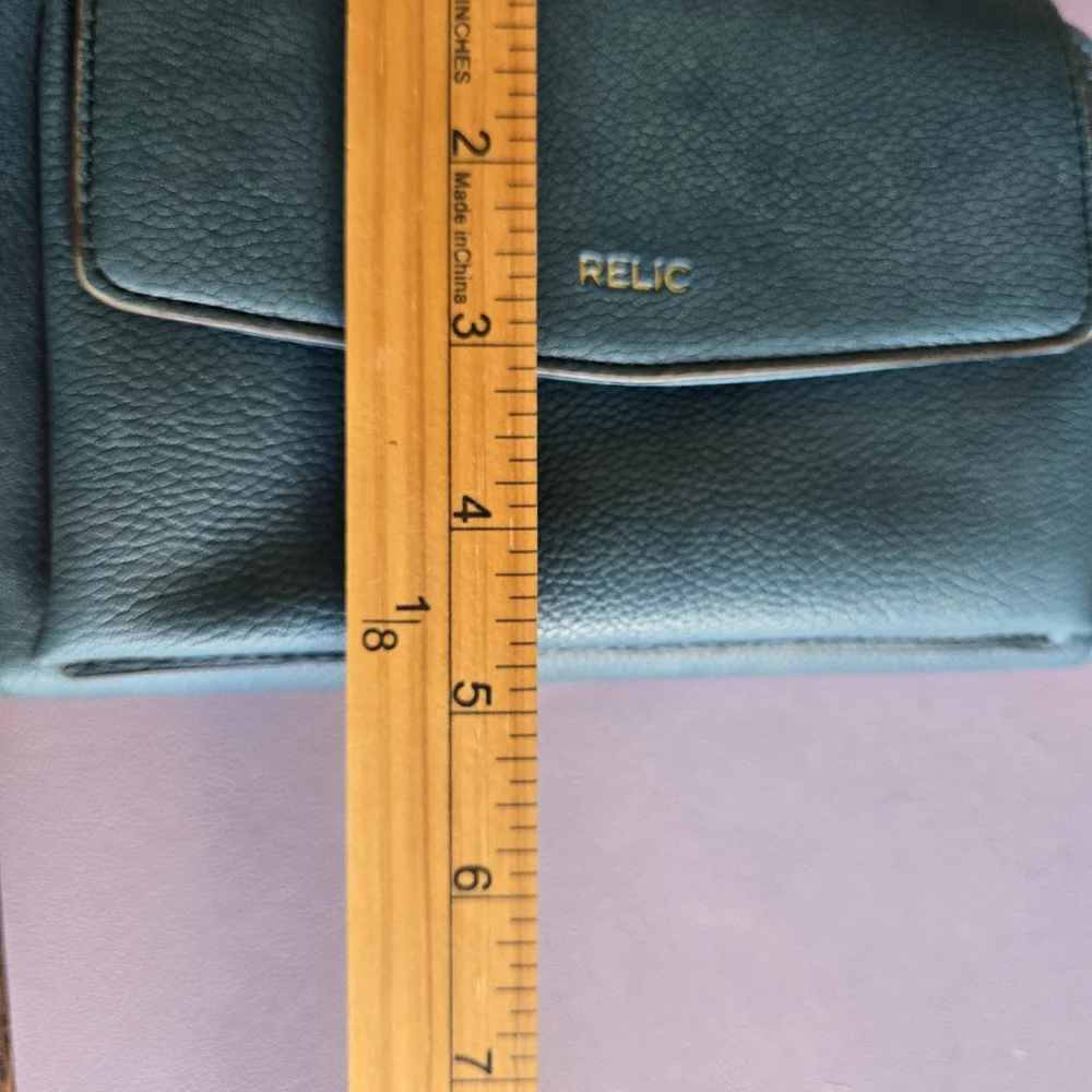 Relic Teal Handbag Purse Wallet Wrislet Women's Minimalist Travel Casual